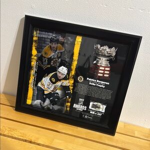 Fanatics Black and Yellow Picture Frame Accents
